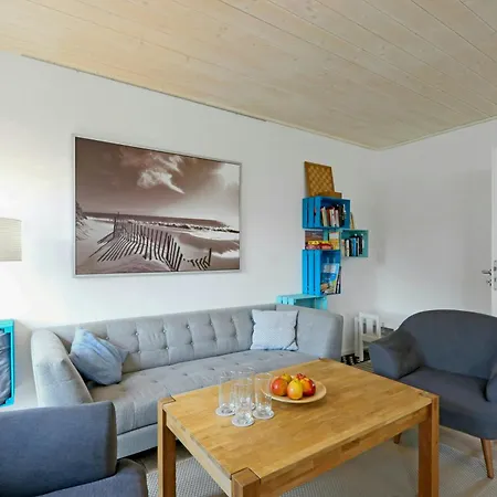 Strandnahes Familienhaus In Auf Ruegen Hébergement de vacances