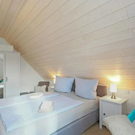 Strandnahes Familienhaus In Auf Ruegen * Altefähr