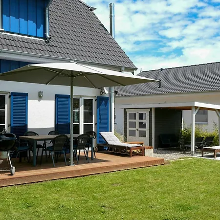 Strandnahes Familienhaus In Auf Ruegen Hébergement de vacances *